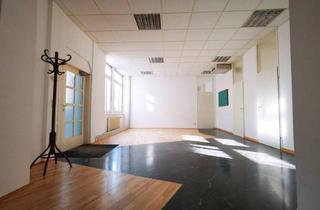 Büro zu mieten in Stättermayergasse, 1150 Wien, Klimatisierte Bürofläche mit großer Terrasse bei U3 Schweglerstraße!