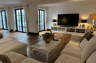 Wohnung kaufen in Hauptplatz, 3430 Tulln an der Donau, EINZIGARTIGE EXKLUSIVE WOHNUNG AUF 3 ETAGEN MIT BIS ZU 7 SCHLAFRÄUMEN