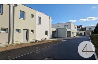 Einfamilienhaus kaufen in 3300 Amstetten, Doppelhaushälfte mit 2 Garagen