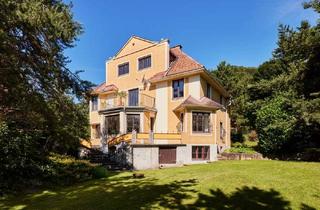 Villen zu kaufen in 8020 Graz, Stilvolle Villa mit gepflegtem Garten in Ruhelage