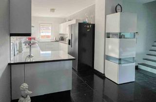 Haus kaufen in 2435 Ebergassing, Naturgenuss: Reihenmittelhaus mit Garten in Sackgassenlage und Seezugang