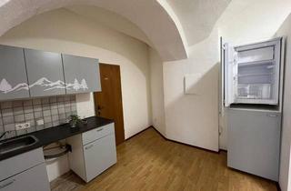 Wohnung mieten in Schustergasse 13, 6460 Imst, KOMPAKTE EINZIMMER-WOHNUNG MIT GARTEN & PARKPLATZ – ZENTRUM Imst, TIROL