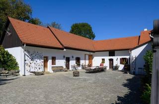 Haus kaufen in 7551 Stegersbach, Ein Paradies für Mensch und Tier – Romantisches Landgut mit Stallungen und Reitplatz