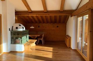 Wohnung mieten in Paß-Thurn-Straße 24, 6371 Aurach bei Kitzbühel, Teilmöblierte Dachgeschosswohnung mit Terrasse und Parkplätzen in Aurach