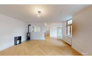 Wohnung kaufen in 1050 Wien, Wunderschöne, barrierefreie 2-Zimmer-Wohnung mit Terrasse in absoluter Ruhelage