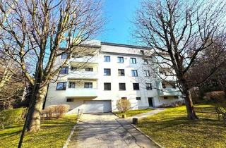 Wohnung kaufen in 1130 Wien, TRAUMHAFTE WOHNUNG MIT EXTRA KÜCHE UND LOGGIA IN RUHELAGE - LAINZER TIERGARTEN!