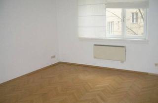 Wohnung mieten in Wollzeile, 1010 Wien, WOLLZEILE: WOHNEN IN STADTPARKNÄHE; ENTZÜCKENDE GARCONNIERE; BLICKRICHTUNGGRÜNER INNENHOF
