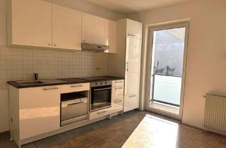 Wohnung kaufen in Reumannplatz, 1100 Wien, Eigennutzung oder Vermietung: 2- Zimmerwohnung mit Süd-Loggia nahe U1 Reumannplatz