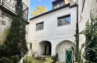 Haus kaufen in 4400 Steyr, Sanierungsbedürftiges Altstadthaus im Steyrdorf mit Garten und traumhaftem Ausblick über Steyr