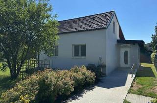 Einfamilienhaus kaufen in 2231 Strasshof an der Nordbahn, Familienidylle vor den Toren Wiens! Charmantes Einfamilienhaus auf Doppelgrundstück - inkl. Garage und Photovoltaikanlage