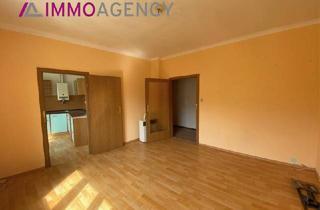 Wohnung kaufen in Lienfeldergasse, 1160 Wien, SONNIGE HOFRUHELAGE, 2 Zimmer zu SANIEREN, BLICK ins GRÜNE!