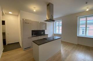 Wohnung mieten in 2700 Wiener Neustadt, 3-Zimmer-Wohnung am Hauptplatz Wr. Neustadt (Fußgängerzone)