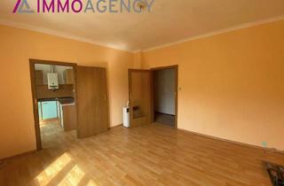 Wohnung kaufen in Lienfeldergasse, 1160 Wien, SONNIGE HOFRUHELAGE, 2 Zimmer zu SANIEREN, BLICK ins GRÜNE!