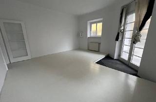 Wohnung kaufen in Enkplatz, 1110 Wien, Mitten im wirtschaftlichen Herzen von Simmering nahe U3 Enkplatz: 6 Zimmer (inkl. Büro) mit sehr guter Rendite!