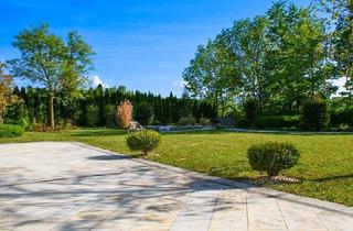 Villen zu kaufen in 4652 Steinerkirchen an der Traun, Zeitlose Villa mit beeindruckender Großzügigkeit