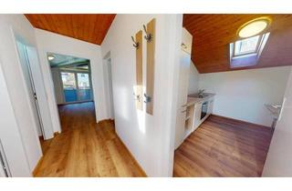 Wohnung kaufen in 5450 Werfen, INVESTMENT - Frisch renovierte, vermietete 2-Zimmer-Dachgeschosswohnung in Werfen mit Blick in die Berge - Ski amadé