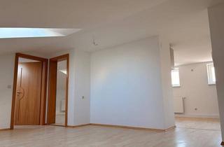 Wohnung mieten in Konrad Meindl Straße, 4982 Obernberg am Inn, Dachgeschosswohnung mit Terrasse 3 Zimmer 70m²