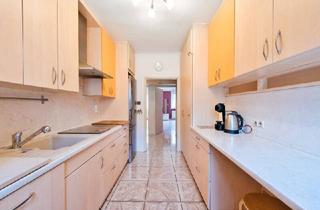 Wohnung kaufen in Murlingengasse, 1120 Wien, „Hier steckt mehr drin" – 3-Zi-Wohnung in ruhiger Seitenstraße mit Garage im Hof, Preis auf Anfrage!