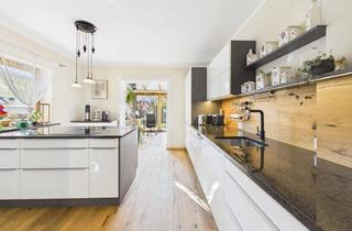 Einfamilienhaus kaufen in 9220 Velden am Wörther See, Wohntraum mit unverbauten Panoramablick auf die Sternbergkirche – sonnig und ruhig gelegen