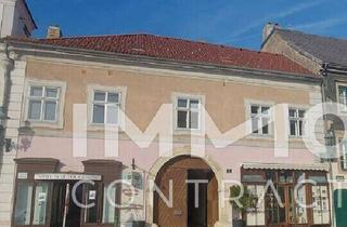 Haus kaufen in 3550 Langenlois, WOHN-UND GESCHÄFTSHAUS AUS DEM 16. JAHRHUNDERT IM HERZEN VON LANGENLOIS 100 m Kellerröhre, Nebengebäude, Innenhof, Geschäftslokale, usw.