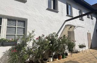 Haus kaufen in 2165 Drasenhofen, Schönes Mehrfamilien-Wohnhaus mit Potenzial: Mehrere Wohneinheiten, Büro/Werkstatt möglich