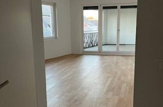 Wohnung kaufen in Stockerau, 2000 Stockerau, Eigentumswohnung mit 3 Zimmern, Loggia und Balkon