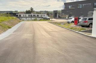 Grundstück zu kaufen in Salzburg-Stadt, 5204 Straßwalchen, Ideales Gewerbegrundstück in 5204 Straßwalchen - 12.000 m² für Ihre Vision!