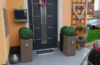 Haus kaufen in 2144 Altlichtenwarth, Zwei Häuser in Altlichtenwarth zum Verkauf als gute Investition