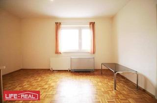 Wohnung kaufen in 4724 Neukirchen am Walde, *PREISHIT* 3-Zimmer-Wohnung mit Potenzial, für Eigennutzer & Anleger