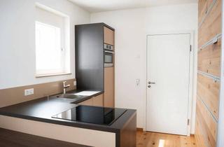 Wohnung mieten in Sparbeggweg 251, 6072 Lans, Schöne Garconniere mit Terrasse in Lans