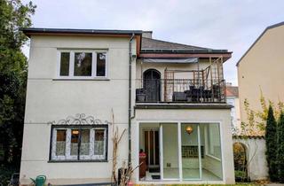 Wohnung mieten in Hütteldorferstraße 250a, 1140 Wien, Wohnen im 2 Familienhaus: Altbau 2 bis 3 Zimmer Wohnung mit Garten und Garage