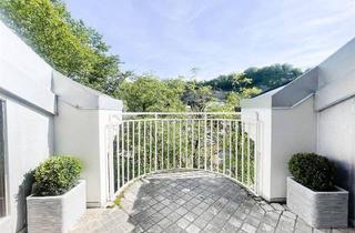 Wohnung kaufen in 5020 Salzburg, Wohntraum! Großzügige 4 Zimmer Dachterrassenwohnung in einer Ceconi Villa, Riedenburg Salzburg Stadt