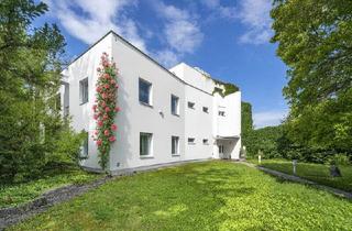Haus kaufen in Neunkirchner Straße, 2700 Wiener Neustadt, WOHNEN - STADTHAUS mit GARTENANLAGE beim STADTPARK! Nordisches Design | Vielfältige Gestaltungsmöglichkeiten | 3 Garagen | Dachterrasse mit Panoramablick