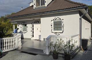 Villen zu kaufen in Berggasse 3a, 2560 Berndorf, Exklusiver Familientraum