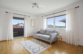 Wohnung kaufen in 5112 Lamprechtshausen, GEPFLEGTE 2/3-ZIMMER-WOHNUNG MIT BALKON UND ZWEI STELLPLÄTZEN IN LAMPRECHTSHAUSEN