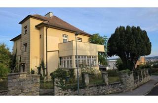 Villen zu kaufen in 7000 Eisenstadt, Altbauvilla im Zentrum vom Eisenstädter Villenviertel mit besonderer Atmosphäre zu verkaufen