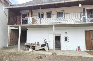 Haus kaufen in 8225 Pöllau, Viel Raum, viel Potenzial: Renovierungsbedürftiges Juwel im Kern von Pöllau