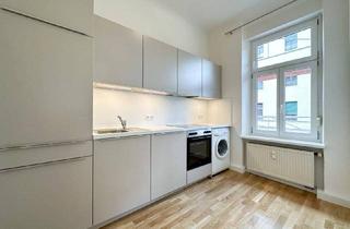 Wohnung kaufen in Grüne Gasse, 8020 Graz, ++ WG-GEEIGNET ++ Helle 2,5-Zimmer-Altbauwohnung mit Extraküche im Bezirk Lend nahe der Mur