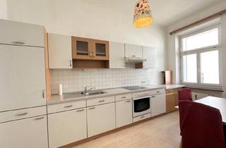 Wohnung kaufen in Leitnergasse, 8010 Graz, Wunderschöne 2-Zimmer-Altbauwohnung mit separater Küche und rd. 45m² Eigengarten in zentraler Grazer Lage nähe Augarten