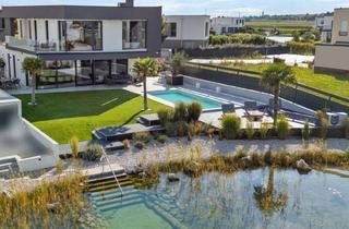 Villen zu kaufen in 2522 Oberwaltersdorf, Seevilla Oberwaltersdorf - Architektonische Meisterklasse mit privatem Seezugang