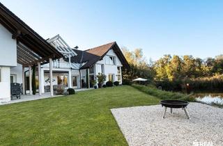 Villen zu kaufen in 6972 Fußach, Exklusives Anwesen mit eigenem Weiher – Einmalige Villa in absoluter Ruhelage