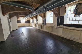 Gewerbeimmobilie kaufen in Quellenstraße, 1100 Wien, Vermietet, verlässlich, wertbeständig – € 1.078 / m² - 4,8 % Rendite im Souterrain mit Zukunft