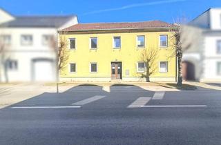 Anlageobjekt in 3372 Blindenmarkt, ZENTRUMSLAGE! Zinshaus mit 6 Wohneinheiten! 3 Wohnungen VERMIETET / 3 FREI und SANIERT