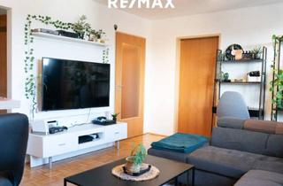 Wohnung kaufen in 4860 Lenzing, Helle Eigentumswohnung mit Balkon und Gartenausblick