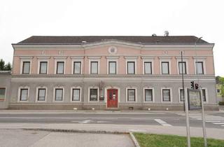 Gewerbeimmobilie kaufen in 3300 Amstetten, Bürgerwohnhaus mit 2.064 m² Grund in Zentrumslage und Gastronomie im gesamten Erdgeschoss sowie 250 m² Wohnfläche im Obergeschoss