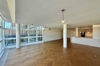 Wohnung mieten in Kärntner-Ring-Hof, 1010 Wien, Stilvoll Wohnen mit Terrassen in luftigen Höhen: Prestige-Lage Ringstraße