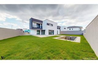 Einfamilienhaus kaufen in 2231 Strasshof an der Nordbahn, MODERNES DESIGNERHAUS MIT GARTEN & POOL | ERSTBEZUG | VIDEO-PRÄSENTATION