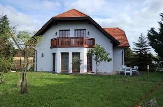 Einfamilienhaus kaufen in 2525 Günselsdorf, Großzügig gebautes Einfamilienhaus (Baumeisterhaus) auf 950m² Grund - 25min nach Wien!