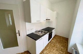 Wohnung mieten in Griesplatz 36, 8020 Graz, Neuwertiger 2 ZIMMER-Altbau + möblierte Einbauküche + Bad mit Dusche + extra WC + Laubengang!