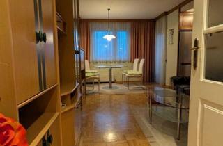 Wohnung kaufen in Breitenfurter Straße, 1230 Wien, Breitenfurterstraße 222: perfekt aufgeteilte Wohnung im 3. Stock OHNE Lift (mit Balkon und Weitblick)